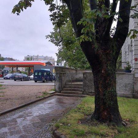 Noclegi Przy Dworcu Pkp 브로츠와프 외부 사진